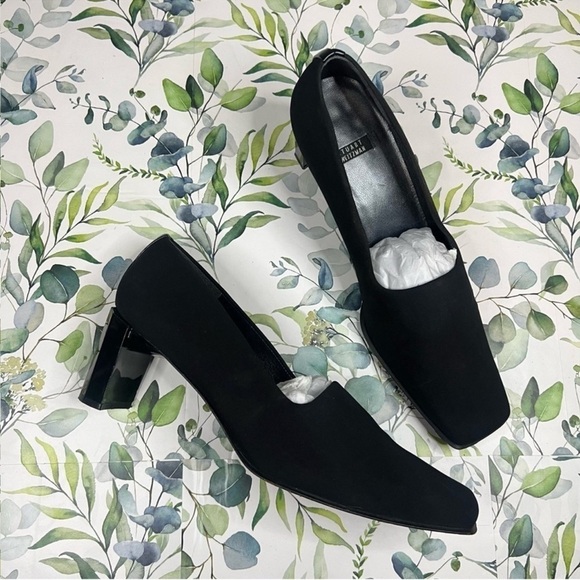 Stuart Weitzman Black Vintage Square Toe 2.5in Pump Heels - Picture 2 of 7